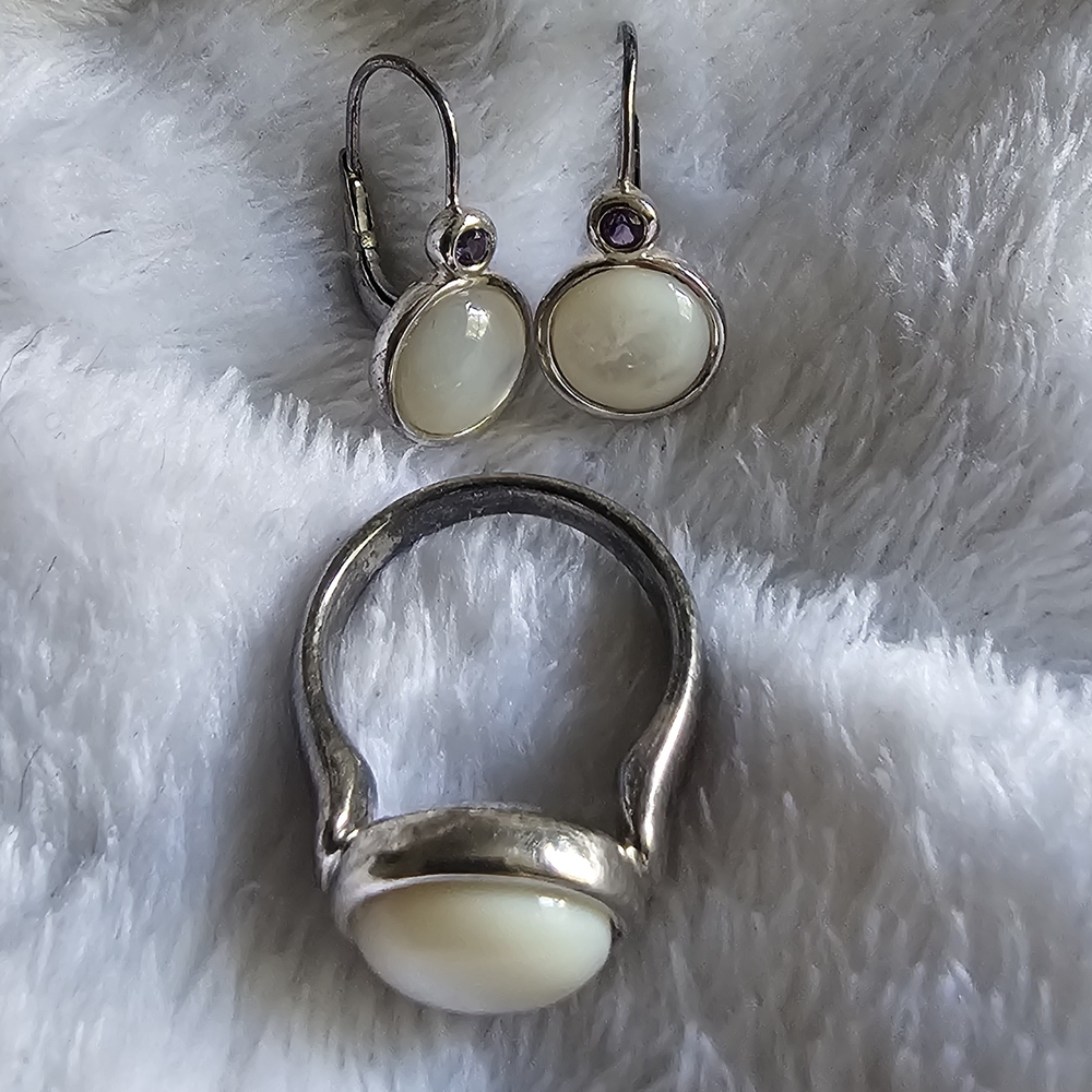 Sterling Silver and Mother Of Pearl Jewelry Set